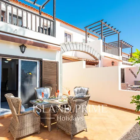 Дом отдыха House In Adelfas Ii Adf409