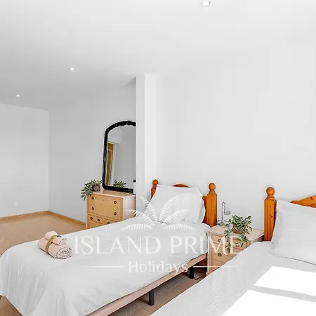 House In Adelfas Ii Adf409